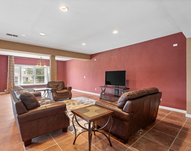 1 Pinehurst Circle - Photo Thumbnail 20