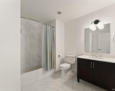 10 Byron Place - Photo Thumbnail 12