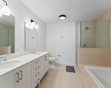 10 Byron Place - Photo Thumbnail 15