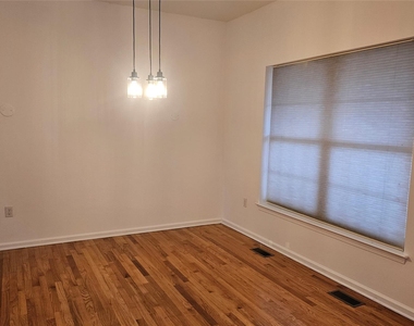 2719 Colonial Drive - Photo Thumbnail 10
