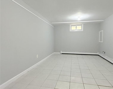 14 Mastic Boulevard - Photo Thumbnail 9