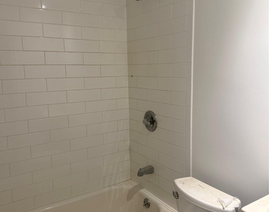 14 Mastic Boulevard - Photo Thumbnail 10
