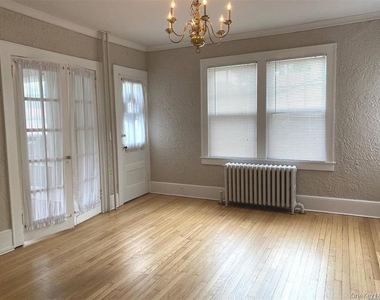 46 Sterling Court - Photo Thumbnail 9