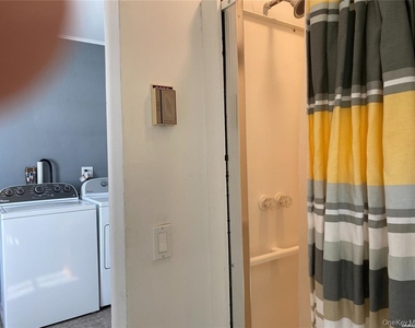 46 Sterling Court - Photo Thumbnail 18