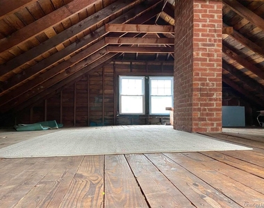 46 Sterling Court - Photo Thumbnail 23