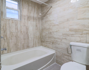 111 Duane Avenue - Photo Thumbnail 11