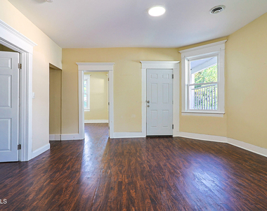 33 W Pine Street - Photo Thumbnail 11