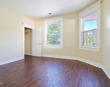 33 W Pine Street - Photo Thumbnail 12