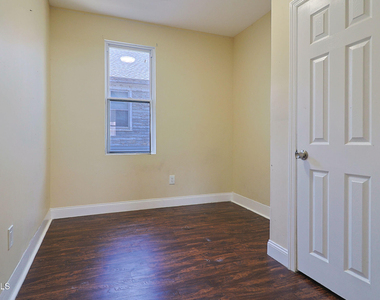33 W Pine Street - Photo Thumbnail 13