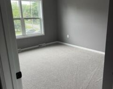 471 Grooms Road - Photo Thumbnail 12