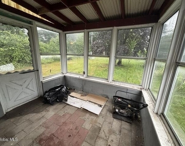 117 Henry Street - Photo Thumbnail 13