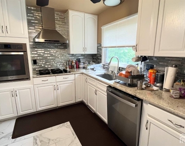 86 Mitchell Avenue - Photo Thumbnail 4