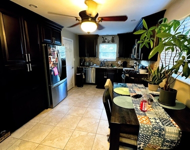 5 Nicholas Drive - Photo Thumbnail 4
