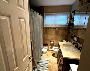 5 Nicholas Drive - Photo Thumbnail 6