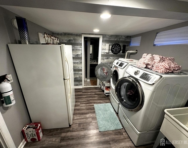 5 Nicholas Drive - Photo Thumbnail 13