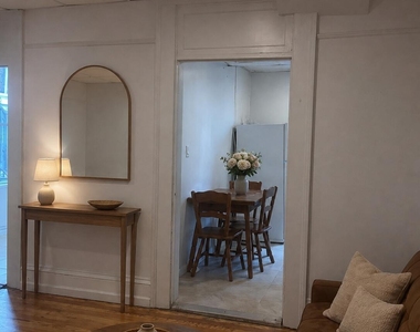49 Bayard St - Photo Thumbnail 10
