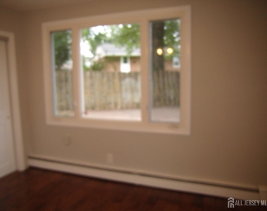 55 Gurley Road - Photo Thumbnail 9