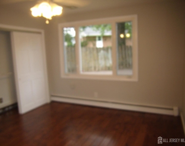 55 Gurley Road - Photo Thumbnail 7