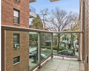 3511 Cambridge Avenue - Photo Thumbnail 8