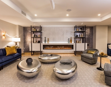 345 E 94th Street - Photo Thumbnail 19