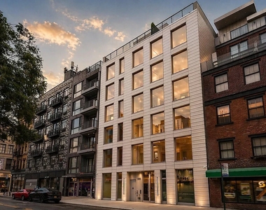 330 Grand Street - Photo Thumbnail 8