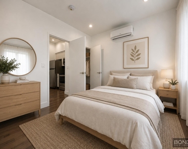 202 Greenpoint Avenue - Photo Thumbnail 5