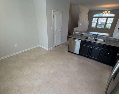 501 Rolling Valley Drive - Photo Thumbnail 17