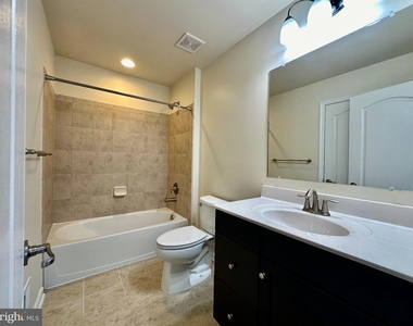 121 Hidden Brook Drive - Photo Thumbnail 21