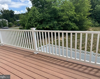 121 Hidden Brook Drive - Photo Thumbnail 31