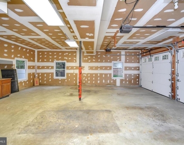3914 Doran Road - Photo Thumbnail 16