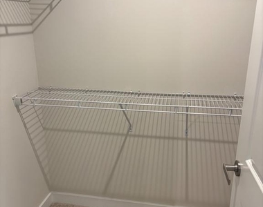 4362 Southerby Drive - Photo Thumbnail 9