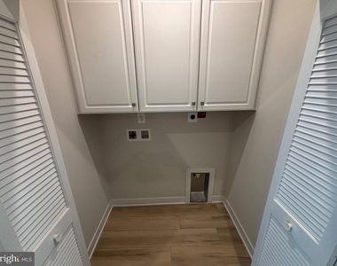 4362 Southerby Drive - Photo Thumbnail 38