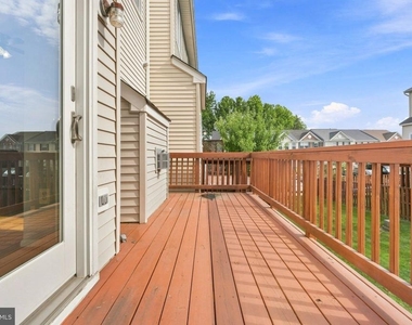 6687 Roderick - Photo Thumbnail 36