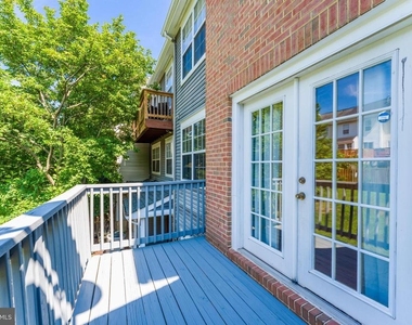 11236 Stagestone Way - Photo Thumbnail 14