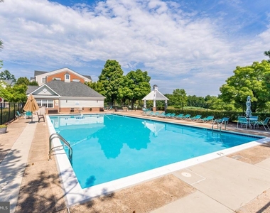 11236 Stagestone Way - Photo Thumbnail 36