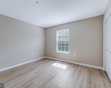 11236 Stagestone Way - Photo Thumbnail 24