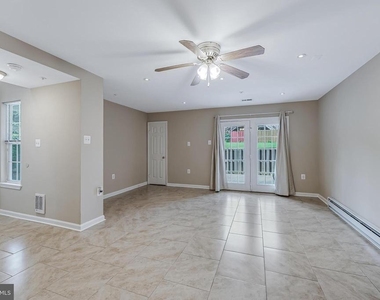 11236 Stagestone Way - Photo Thumbnail 32