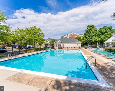 11236 Stagestone Way - Photo Thumbnail 37