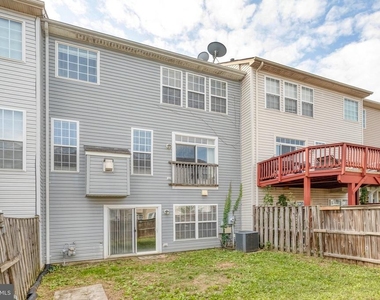 15657 William Bayliss Court - Photo Thumbnail 39