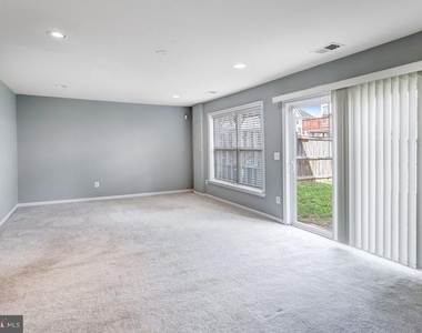 15657 William Bayliss Court - Photo Thumbnail 31