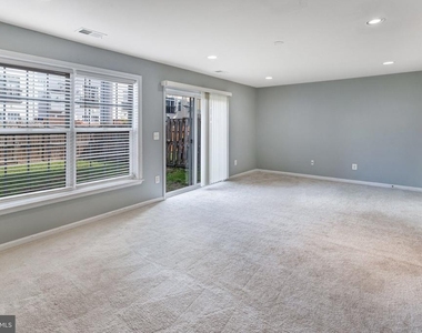 15657 William Bayliss Court - Photo Thumbnail 33