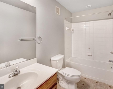 15657 William Bayliss Court - Photo Thumbnail 34