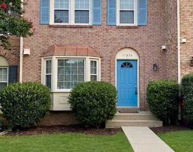 11370 Cromwell Court - Photo Thumbnail 13