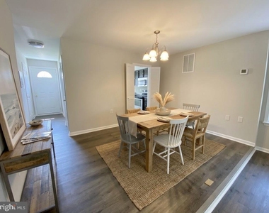 11370 Cromwell Court - Photo Thumbnail 14