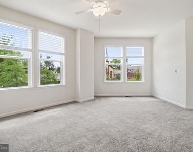 8922 Center Street - Photo Thumbnail 19