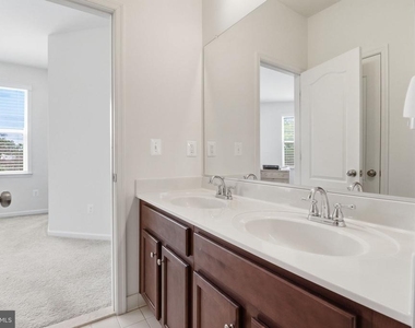 8922 Center Street - Photo Thumbnail 32