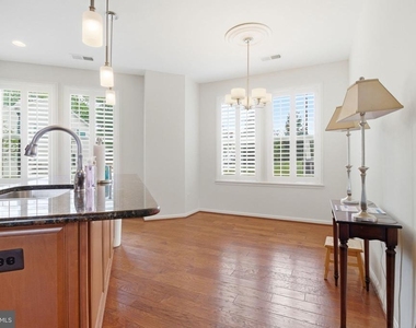 8922 Center Street - Photo Thumbnail 9