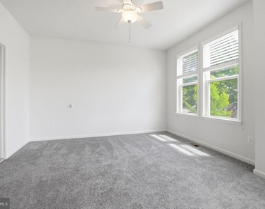8922 Center Street - Photo Thumbnail 16