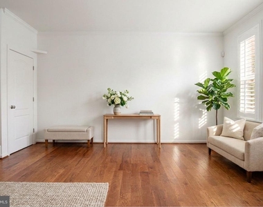 8922 Center Street - Photo Thumbnail 13