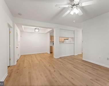 20453 Chesapeake Square - Photo Thumbnail 17